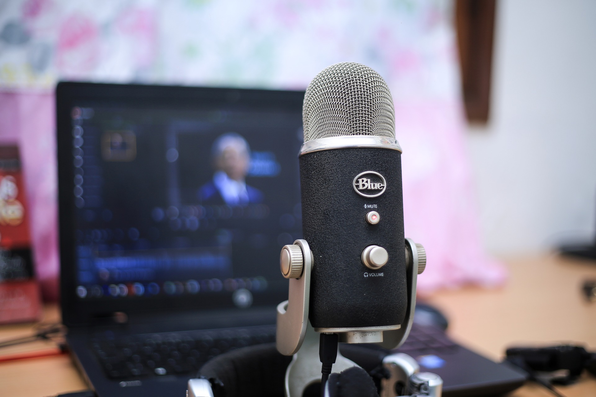 microphone